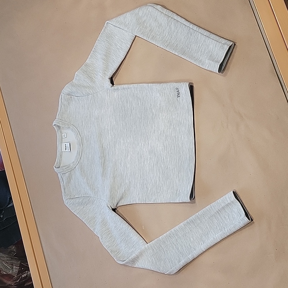 TNA (Aritzia) Size 2XS Waffle Knit Long Sleeve Cropped Crew Neck Top, NWOT
